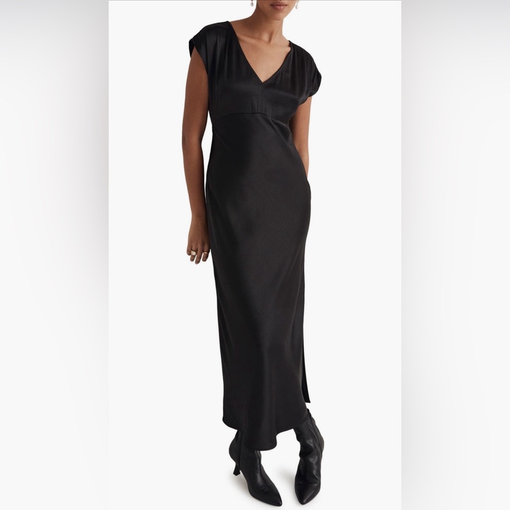 Madewell V neck midi slip dress